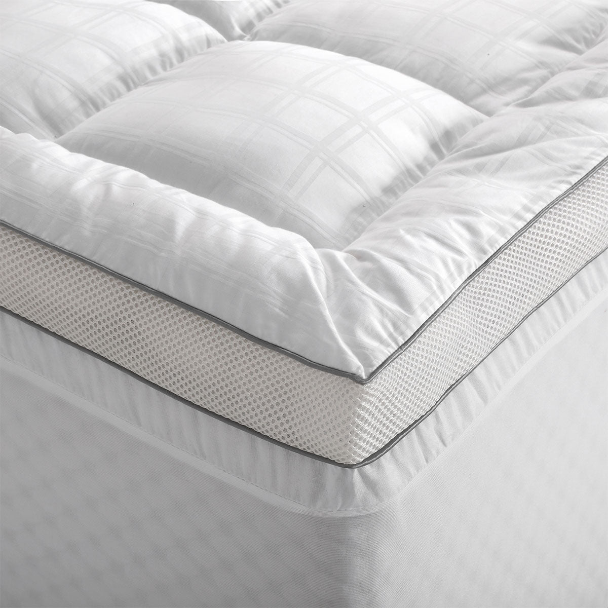 Deluxe Hotel Mattress Topper - Super King