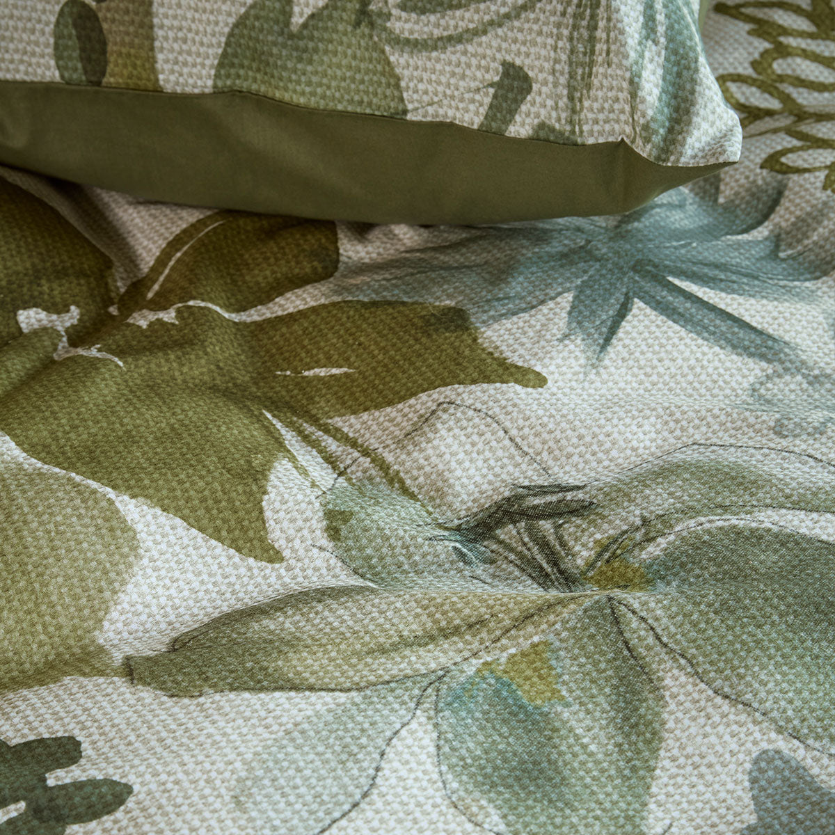 Lilian Green Cotton Percale Quilt Cover Set - 3PC