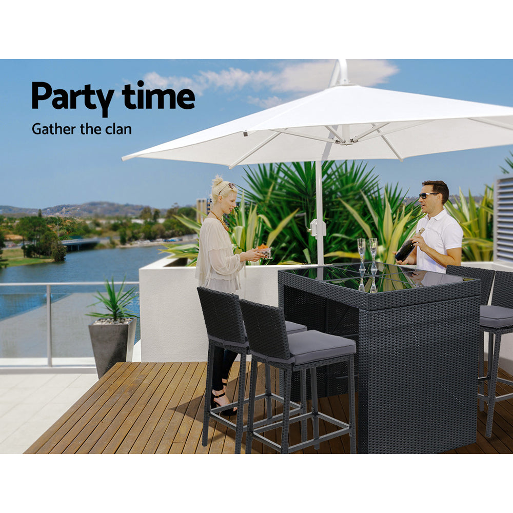 5 Piece Outdoor Wicker Bar Set