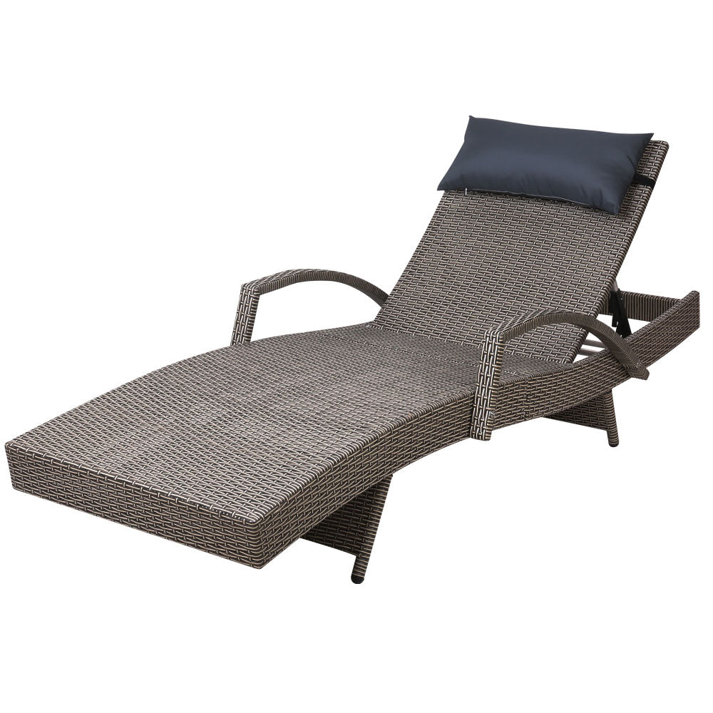Sun Lounge Wicker Lounger - Grey & Beige
