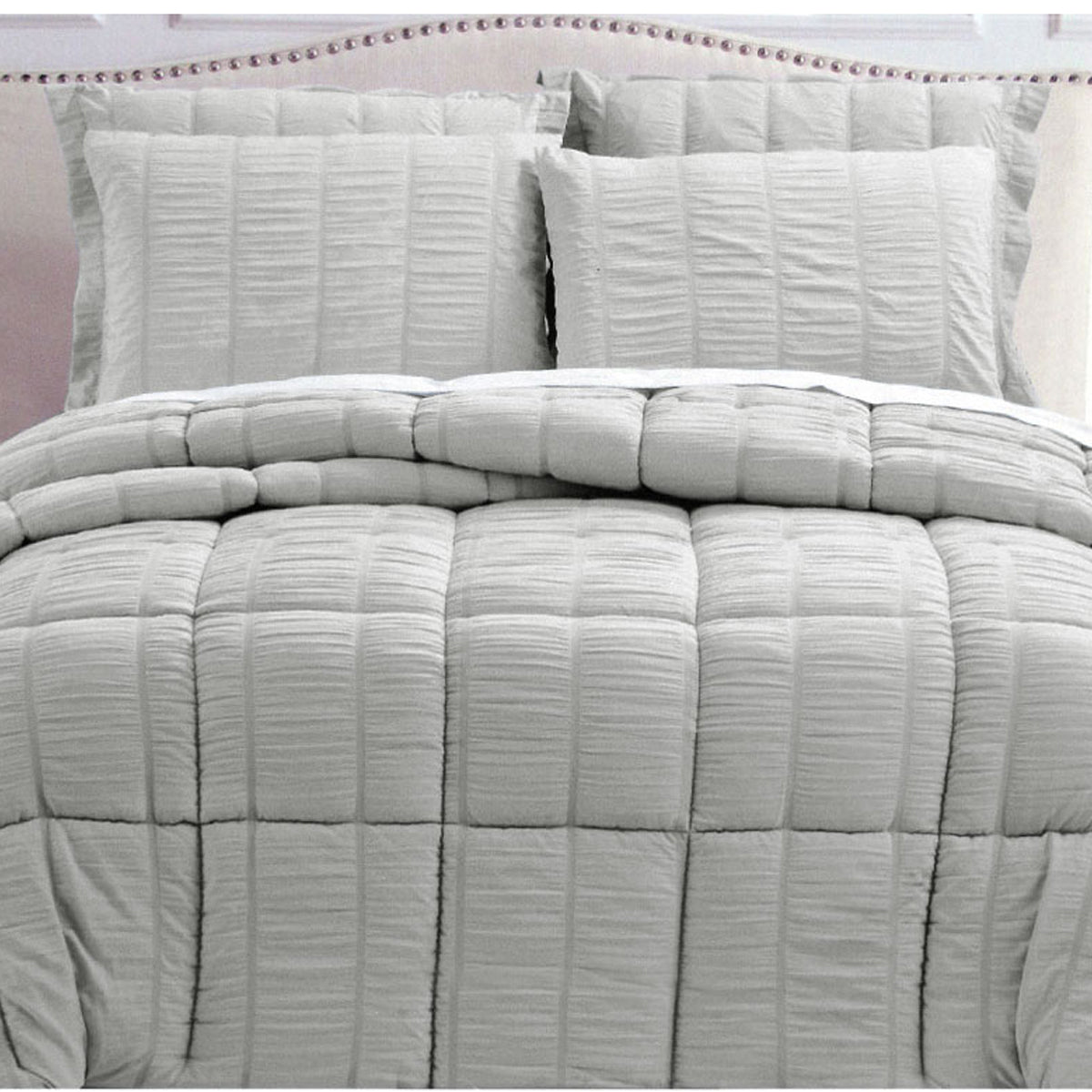 Grey Hotel Living Seersucker Comforter Set - 3PC