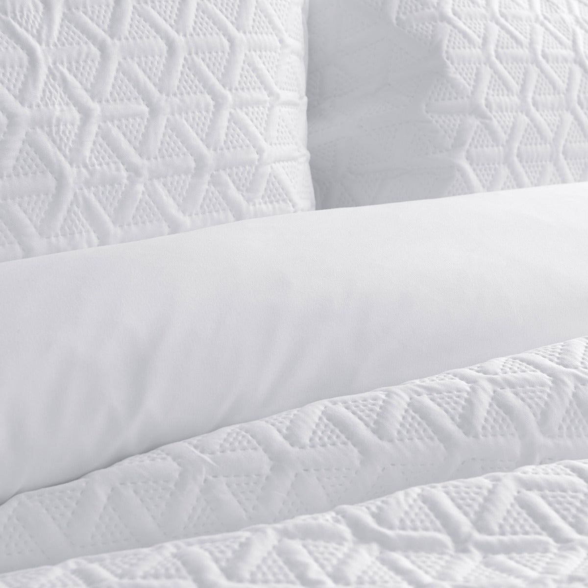 Leonardo White Embossed Quilt Cover Set - 3PC