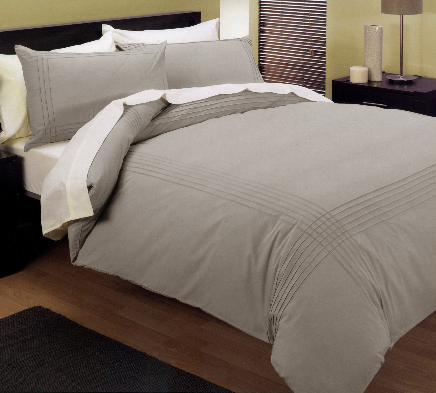Linen Pintuck Quilt Cover Set - 3PC