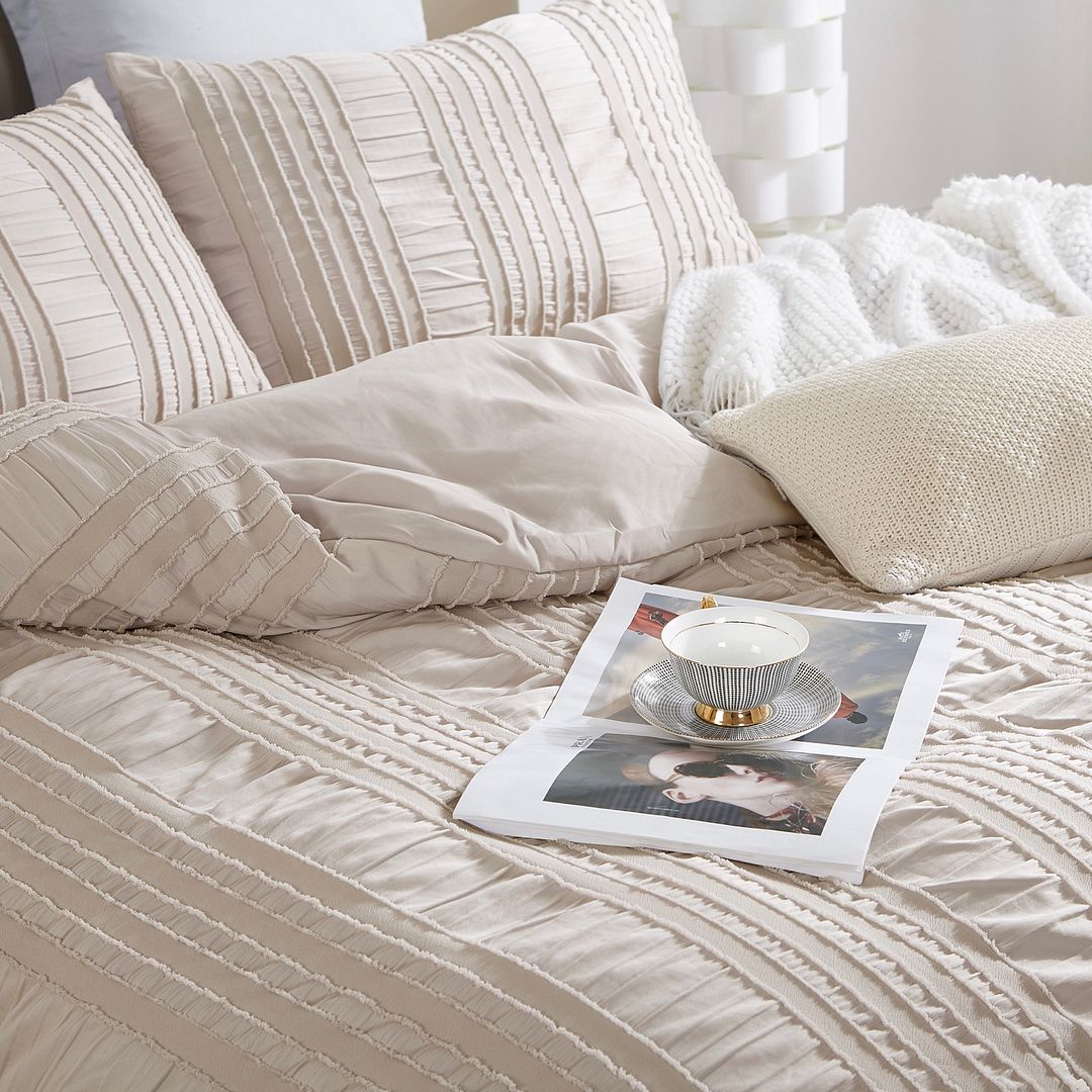 Tufted Boho Striped Embroidery Quilt Cover Set - Super King