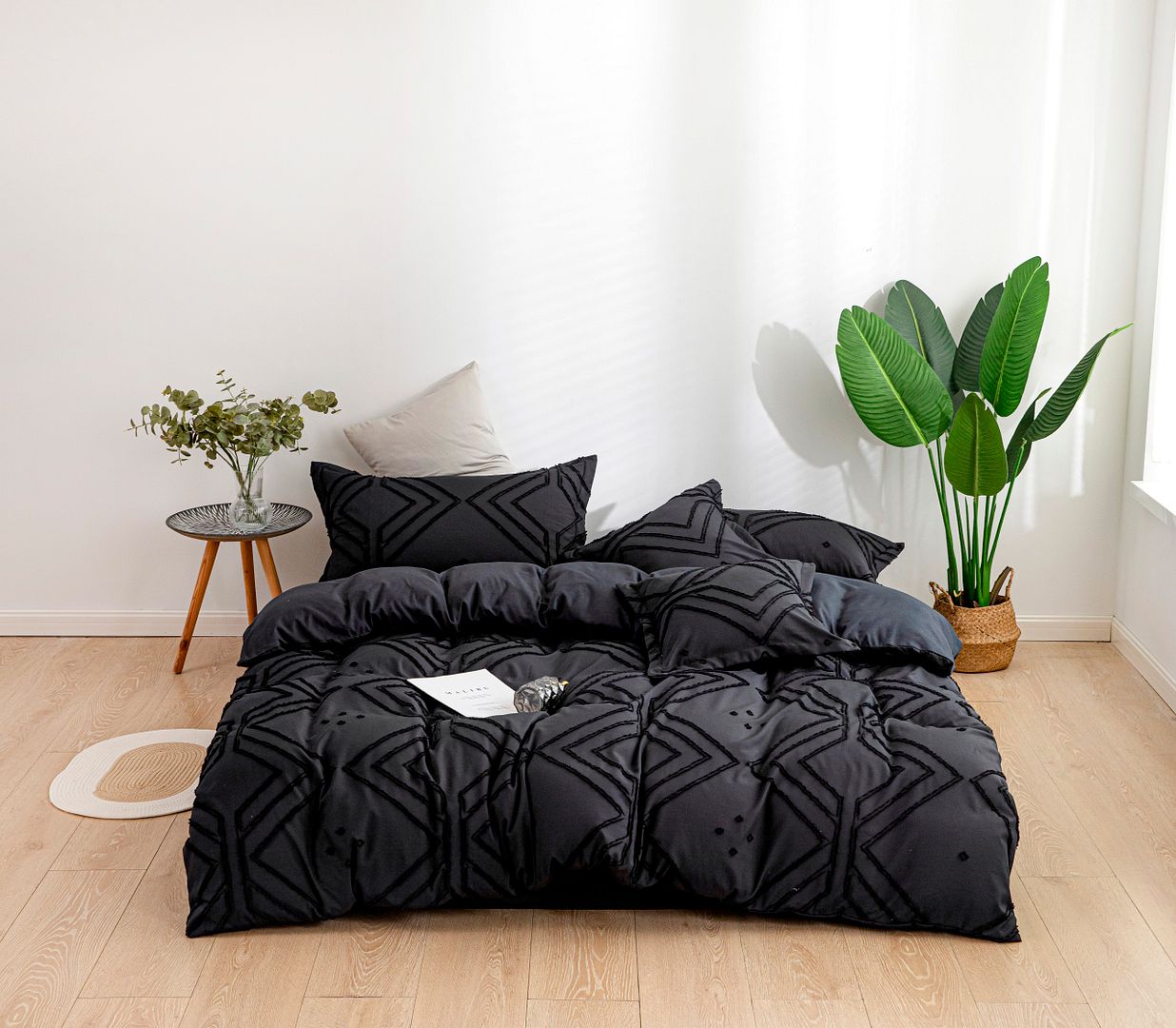 Textured Jacquard Quilt Cover Set - 3PC Black